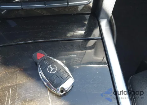 2014 Mercedes-Benz E 350 из США, поврежденный, VIN WDDHF5KB0EA960343